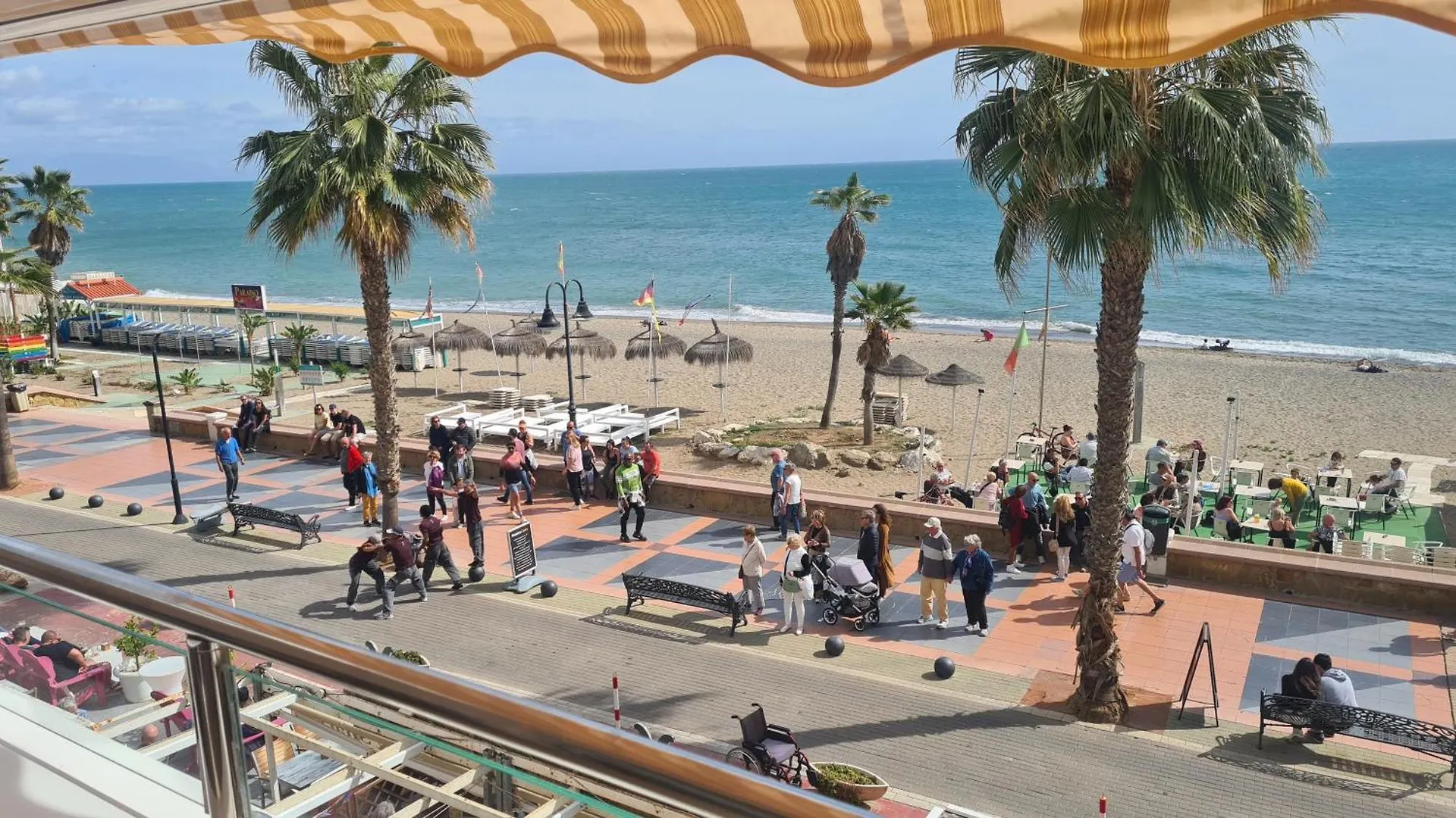 Roca Chica. Studio - First Line Beach location